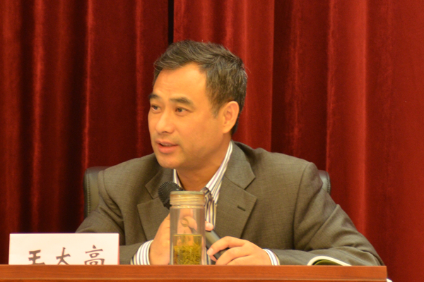 2851吃瓜
副院长王太高教授精彩点评.jpg 2851吃瓜
副院长王太高教授精彩点评.jpg